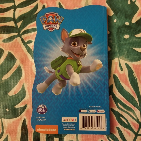 Set of 4 Paw Patrol Activity Games & Book Bundle - Picture 4 of 10